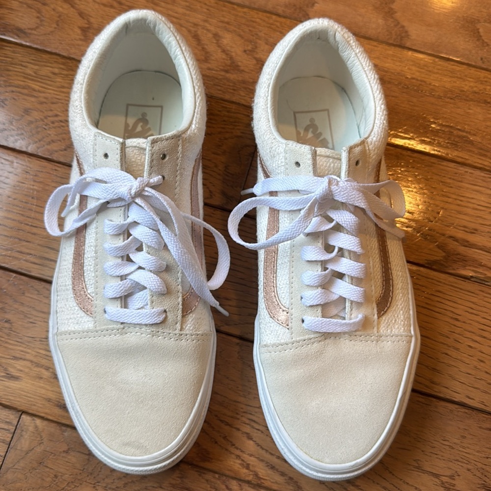 Vans Women's Old Skool Cream Sneaker with Rose Gold Stripe - Picture 6 of 13